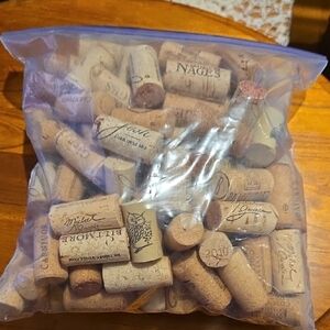 Bag of Assorted Wine Corks - Natural Cork